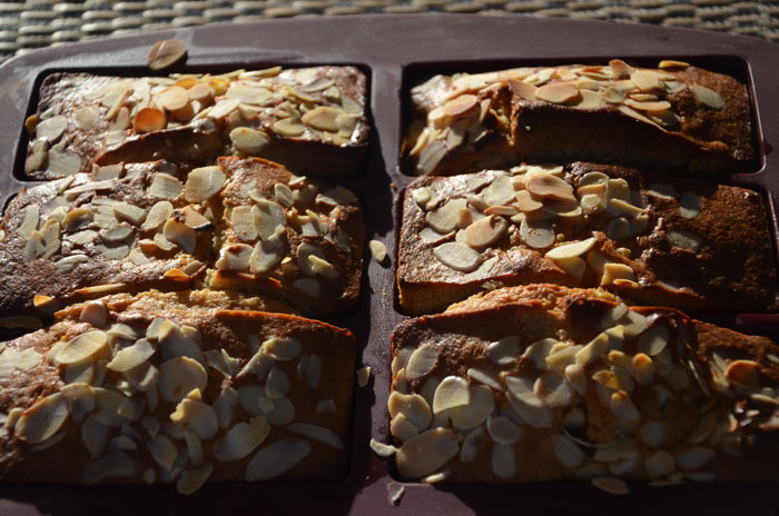 Petits-cakes-moelleux-amande-abricot-3_0014